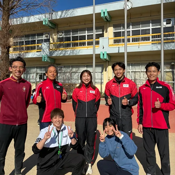 学生との集合写真